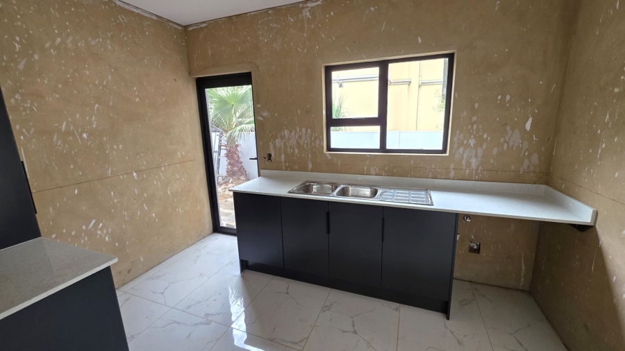 4 Bedroom Property for Sale in Melodie North West
